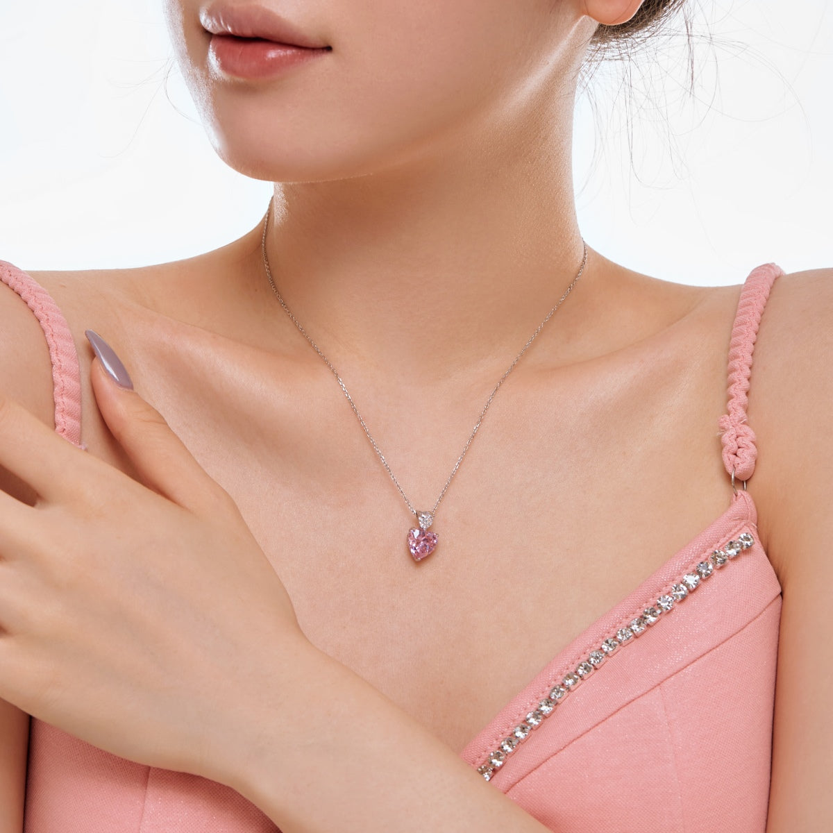 PASSION NECKLACE