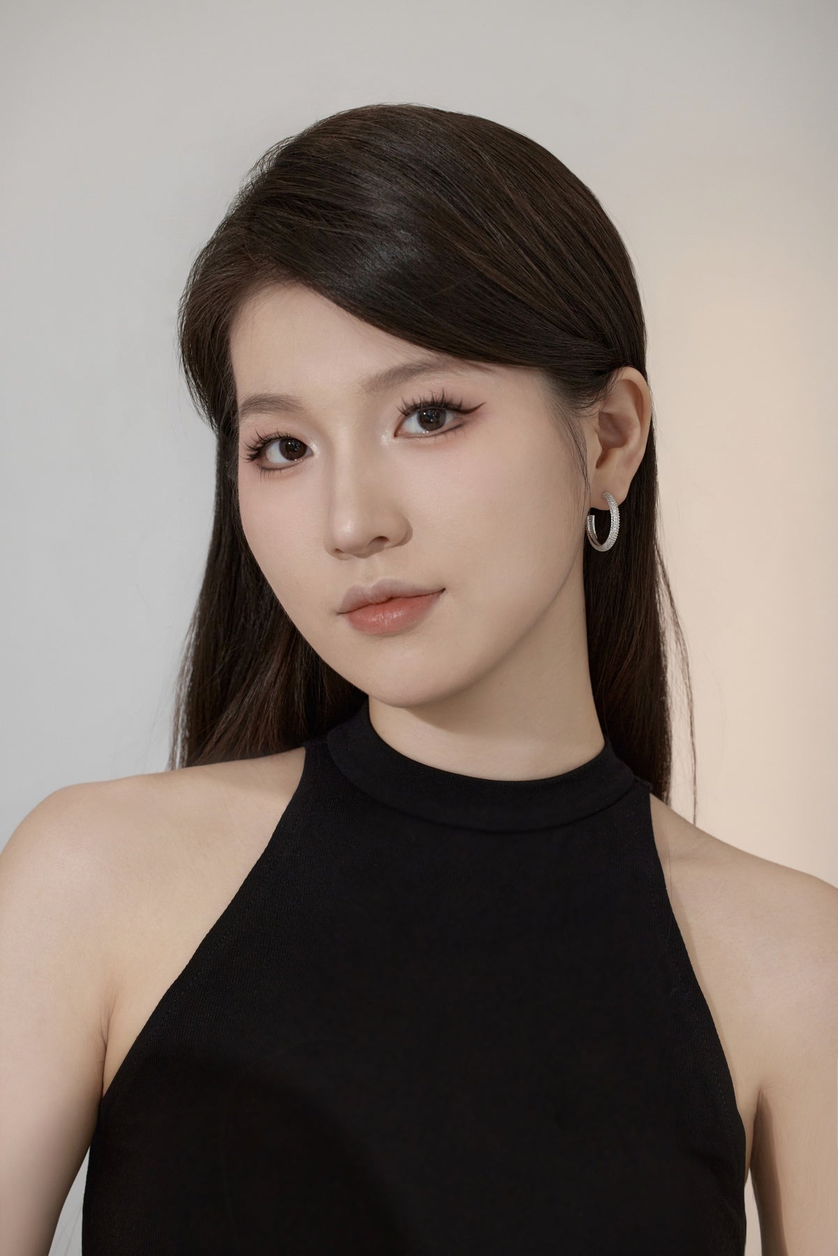 Isabella Hoop Earrings