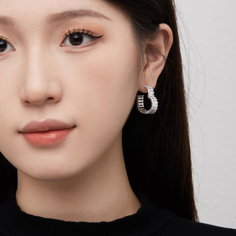 Ariana Love Earrings