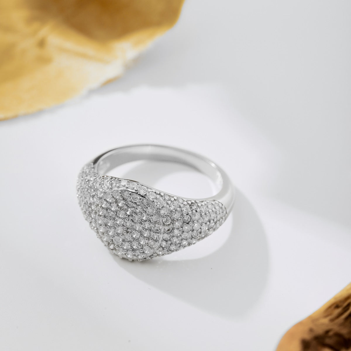 Amelia Ring