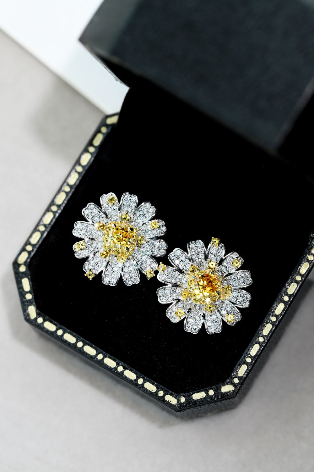 Daisy Earrings
