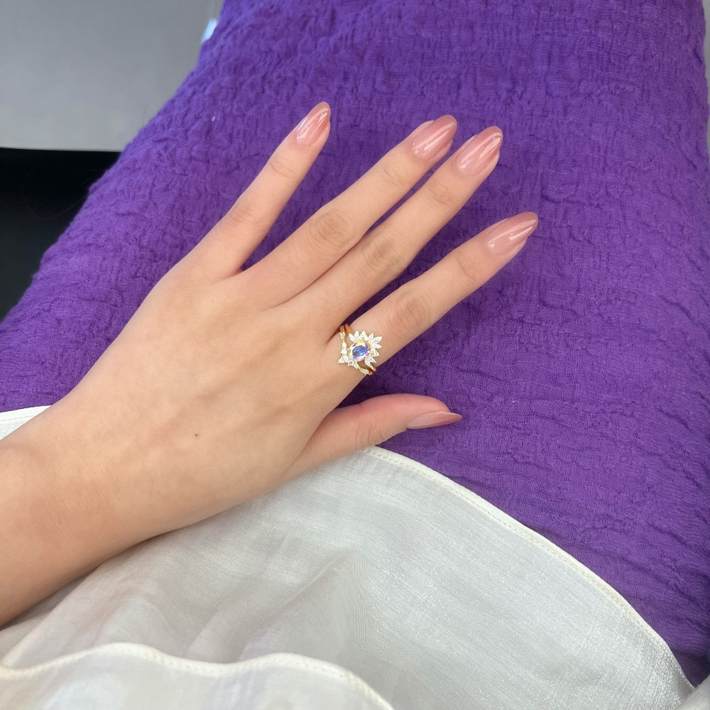 Ellie Ring