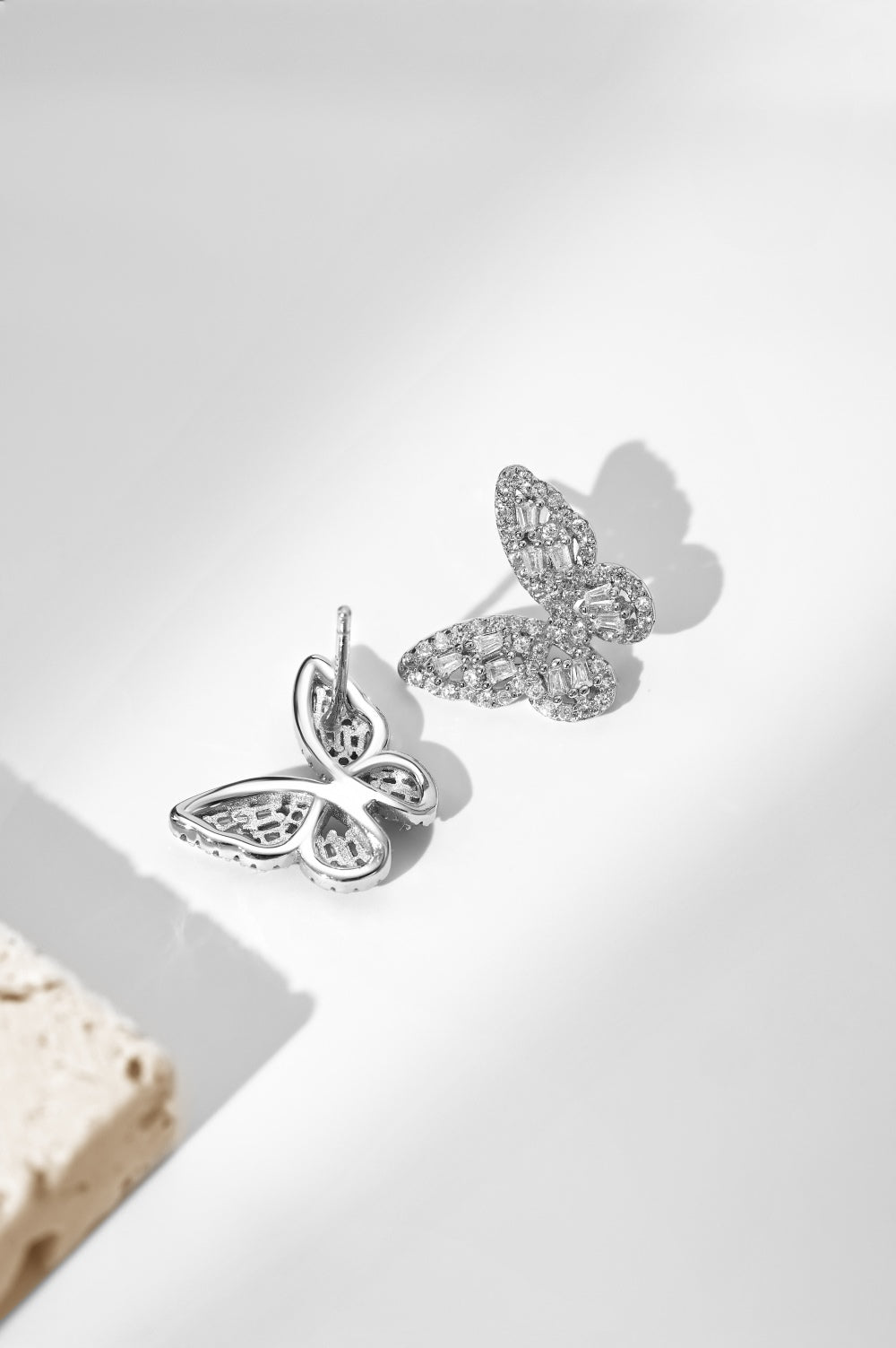 Emely Butterfly Earrings