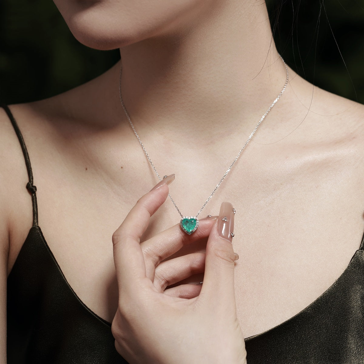 EVERGREEN HEART NECKLACE