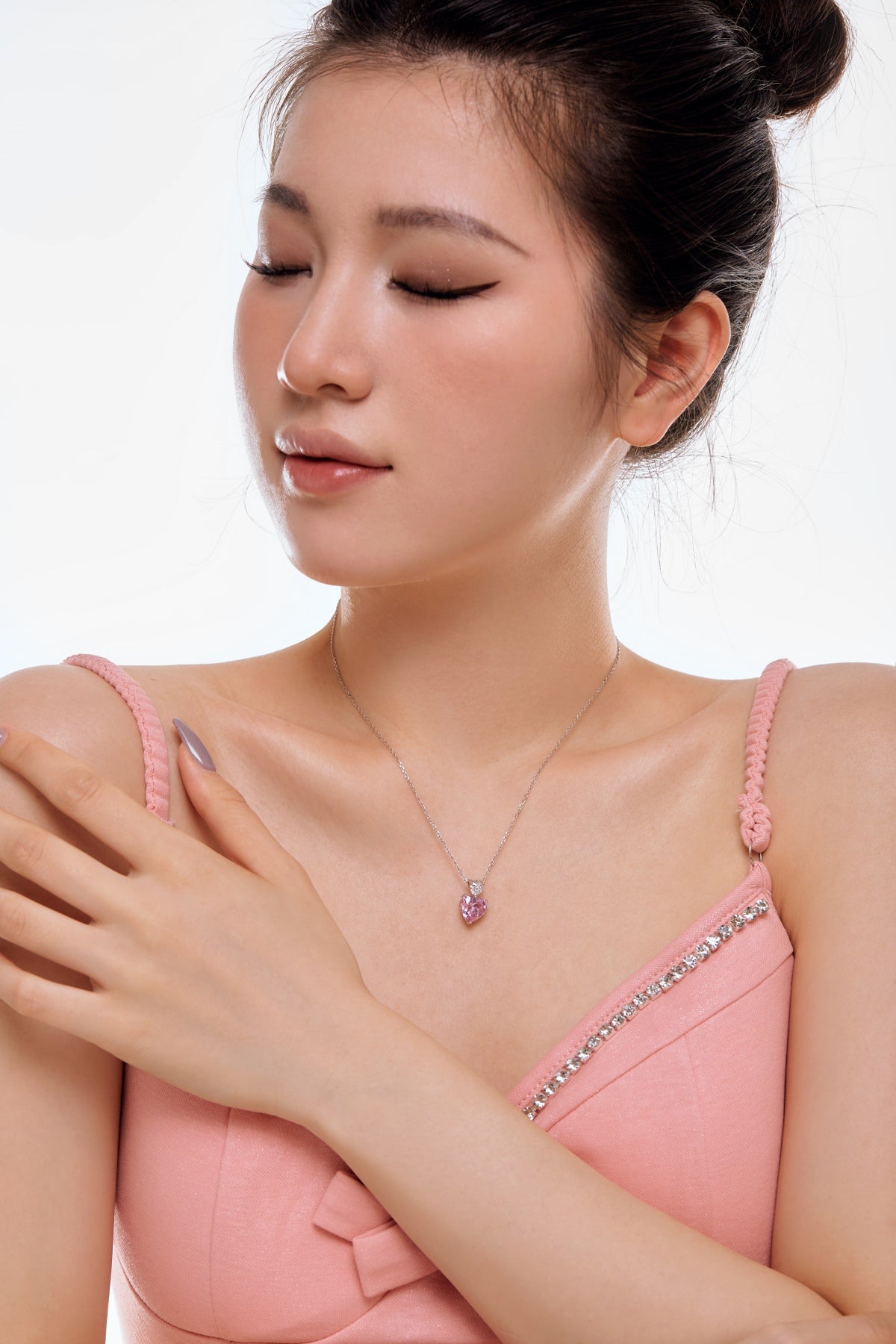 PASSION NECKLACE