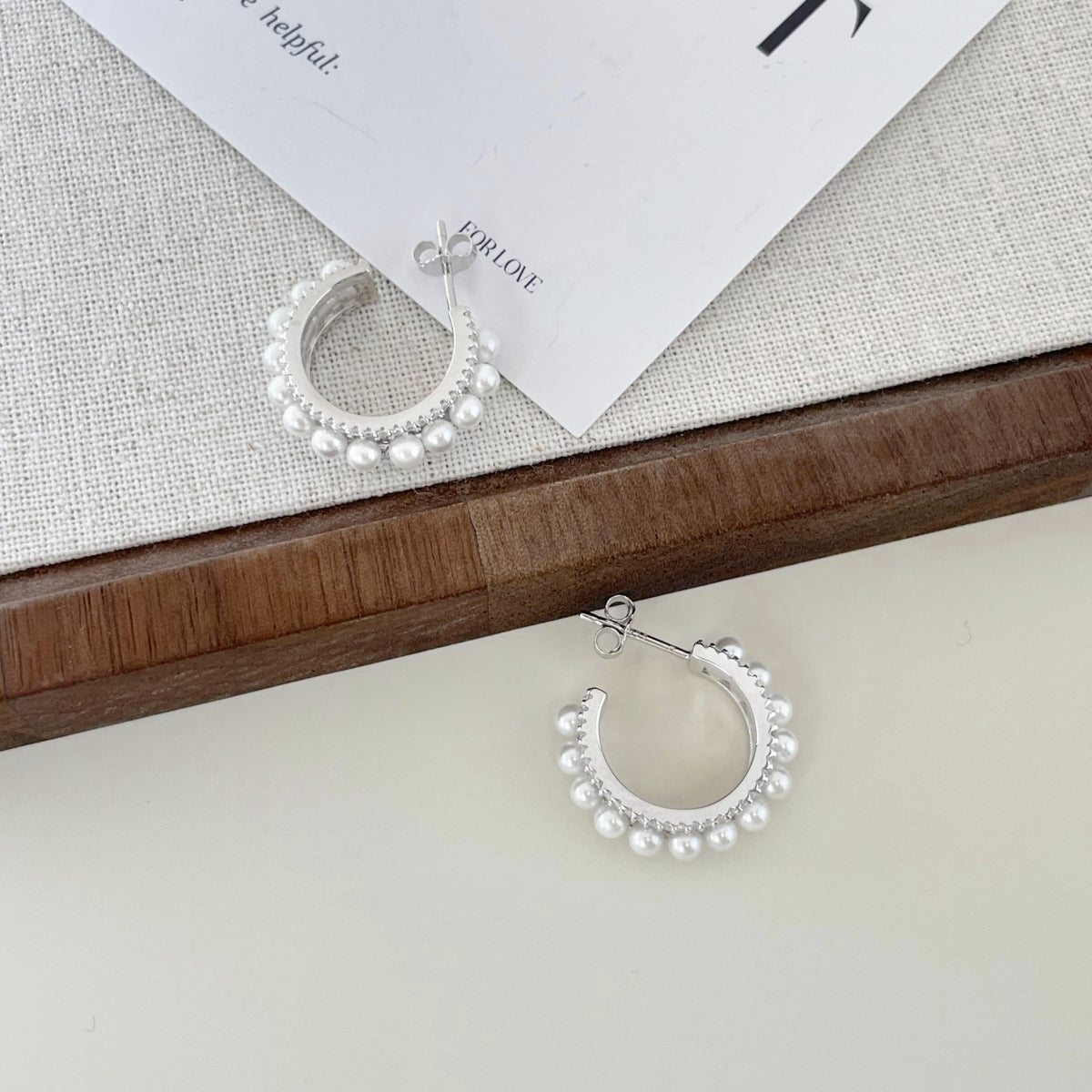 Royal Pearls Hoop Earrings
