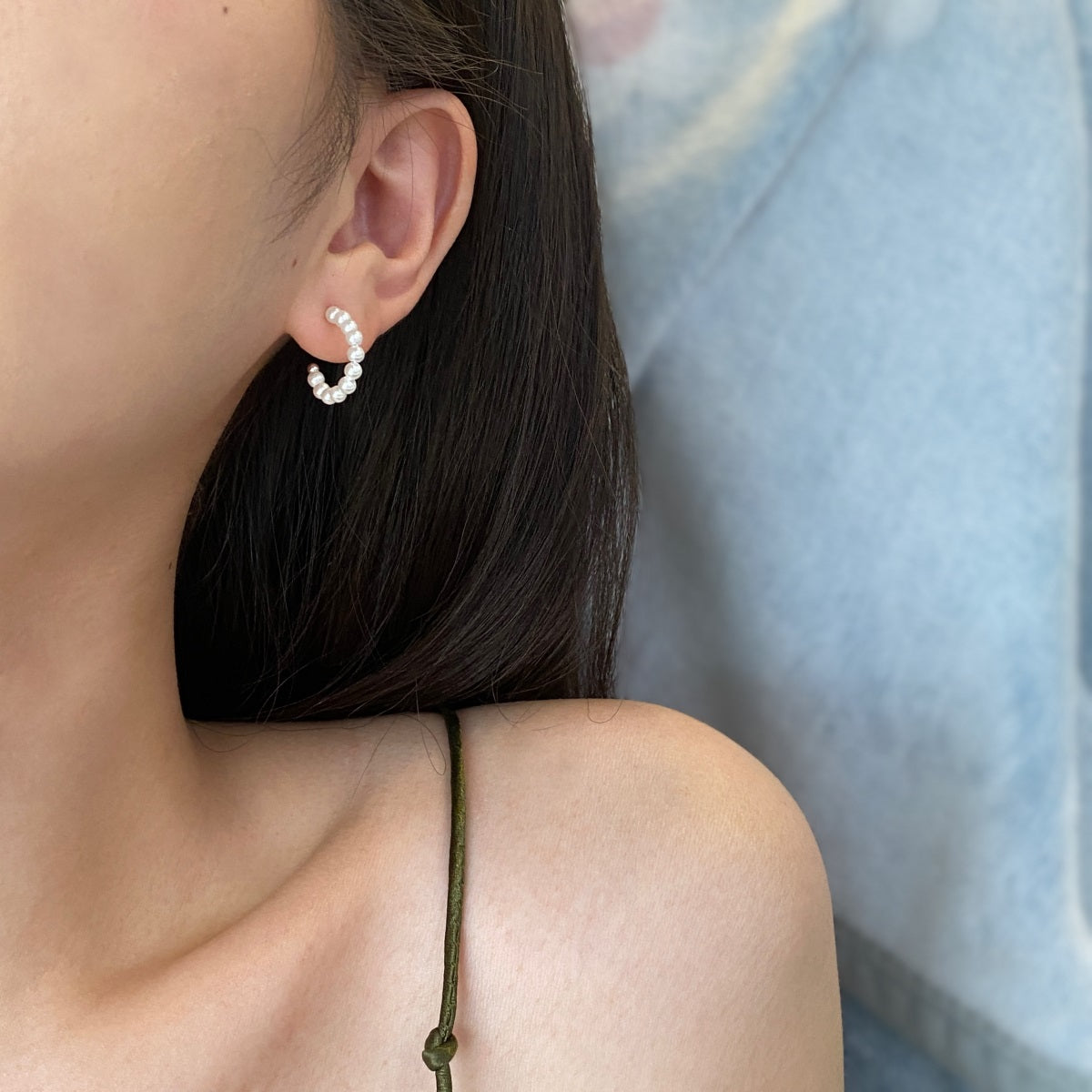 Vanesa Pearl Hoops Earrings